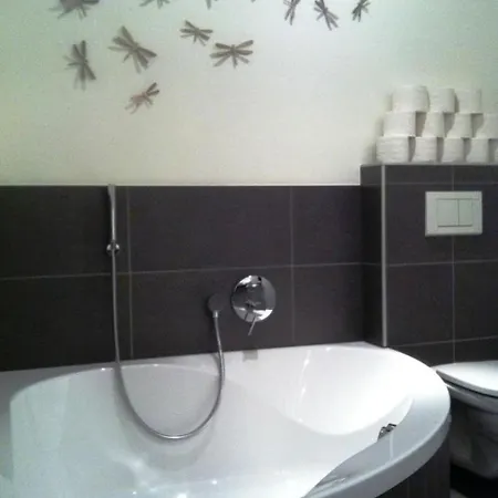 Muehleport 1 Appartement-fewo- Dusche- Wc- 2 Schlafraeume 3-5-zimmerwohnung By Interhome Appartement *